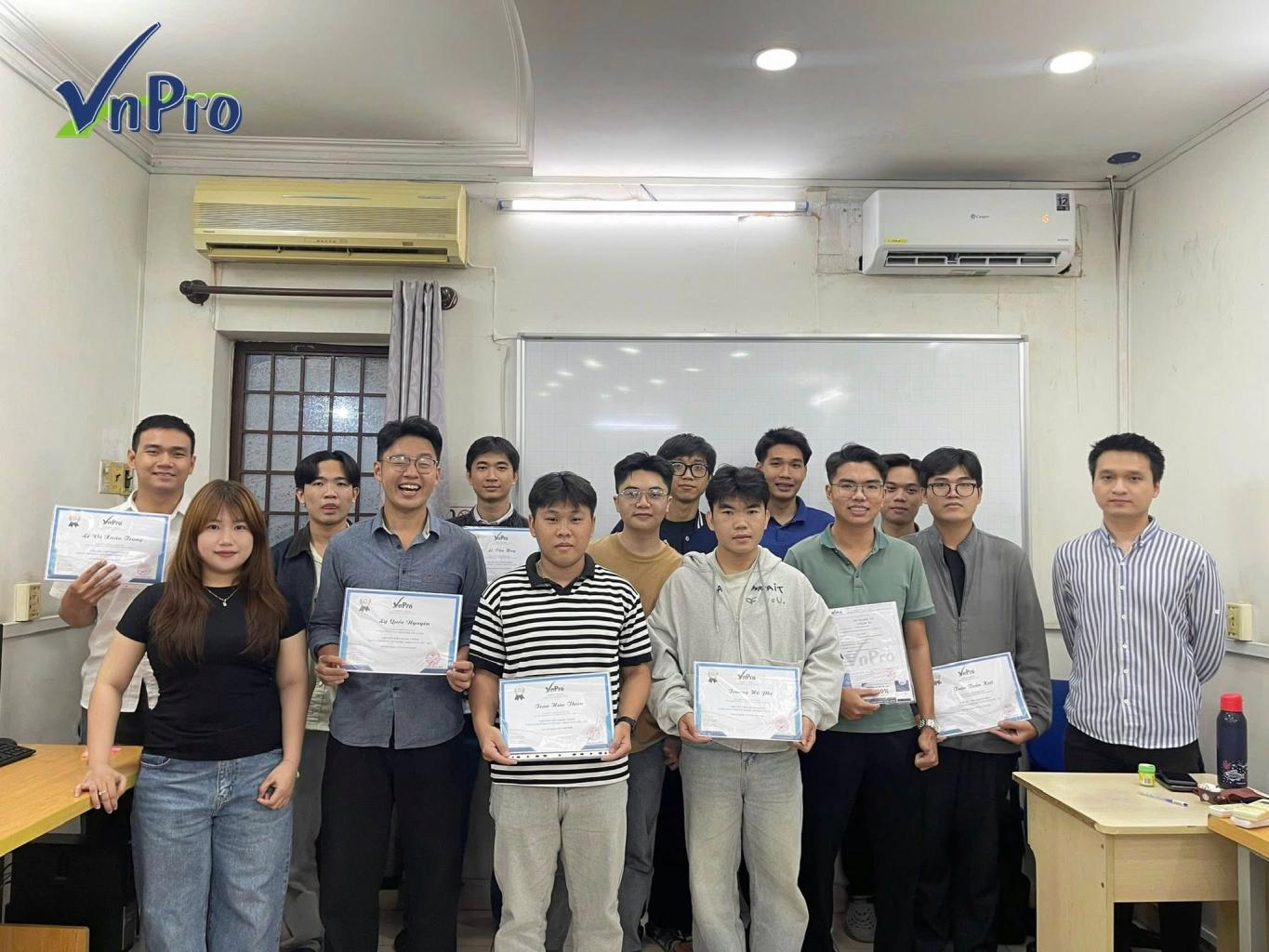 CHÍNH THỨC BẾ GIẢNG KHOÁ CCNA 26A07 TẠI VNPRO