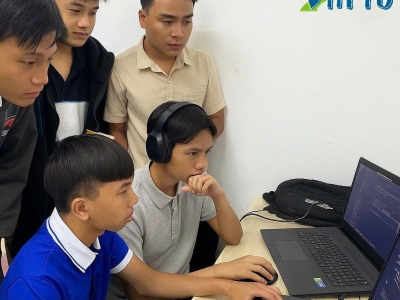 PHÒNG KỸ THUẬT VNPRO: DẤU ẤN ĐỘT PHÁ 2024-2025 VÀ TẦM NHÌN DẪN ĐẦU KỶ NGUYÊN AI