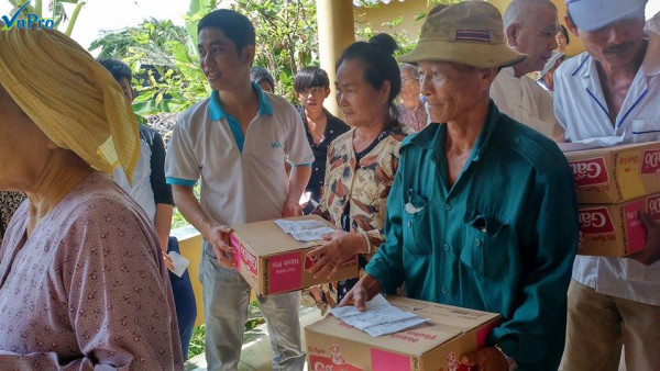 11666962_933069136737052_1464979626_n